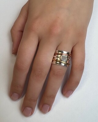 Tri-Tone Moonstone Spinner Ring - RB36