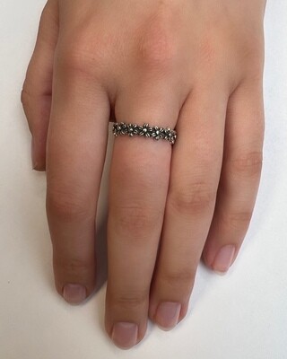 Sterling Silver Thick Flower Band - RW2270