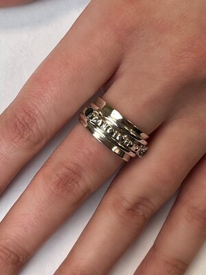 Sterling Silver Triple Stone Spinner Ring - RB63