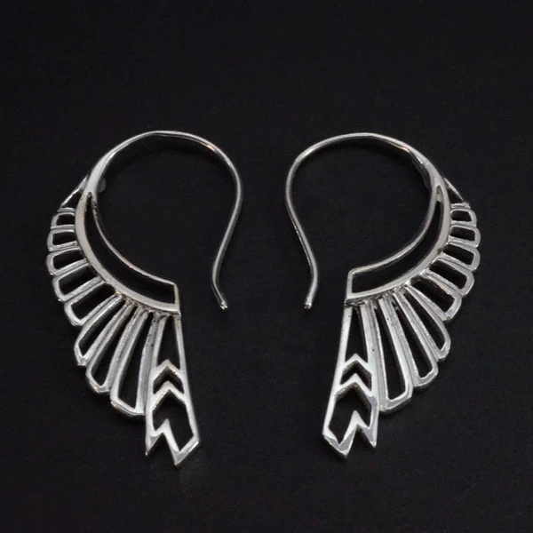 Huntress Earrings in Sterling Silver - IBE186
