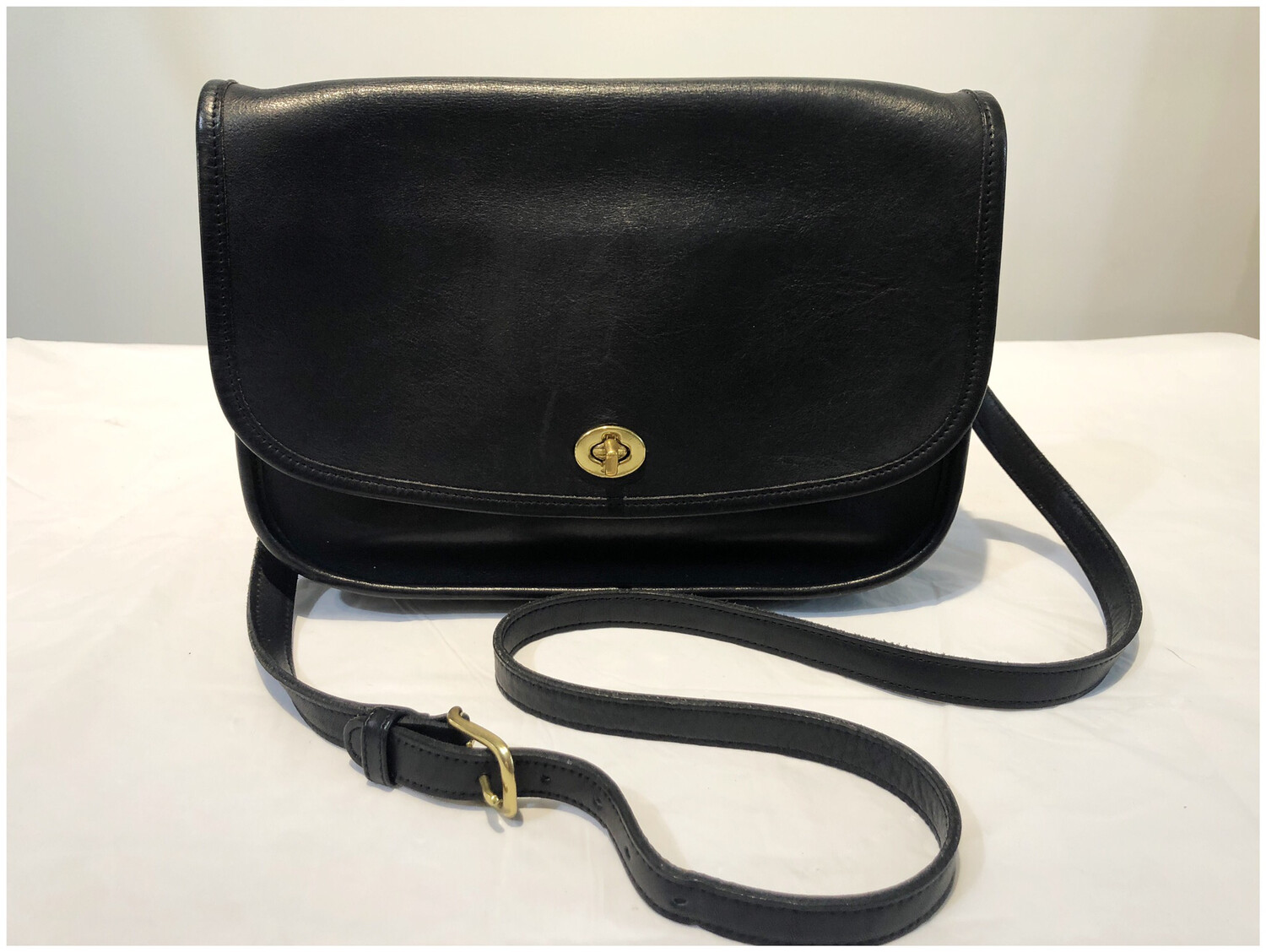 vintage coach city bag