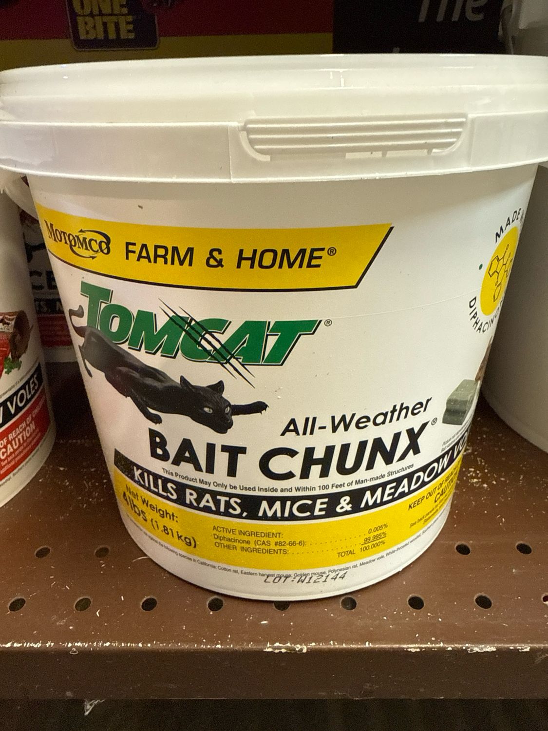 Tomcat Bait Chunx Pail 4lb