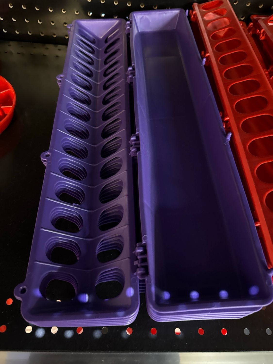 Plastic Feeder Flip Top