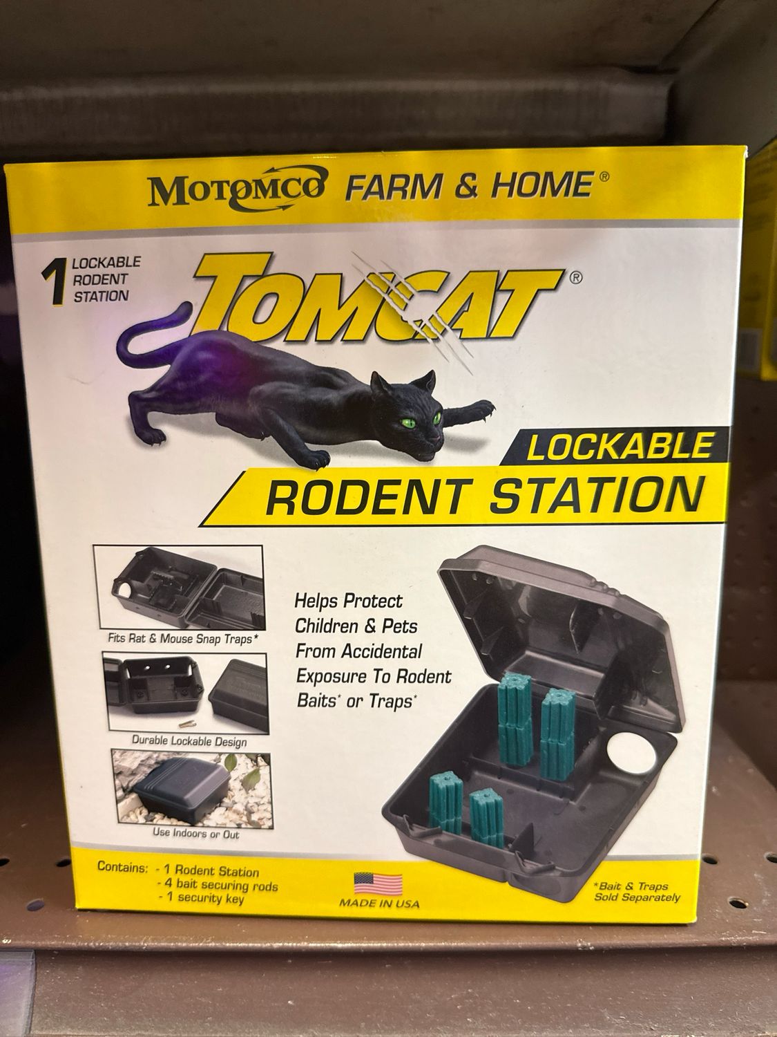 Tomcat Lockable Rodent Station