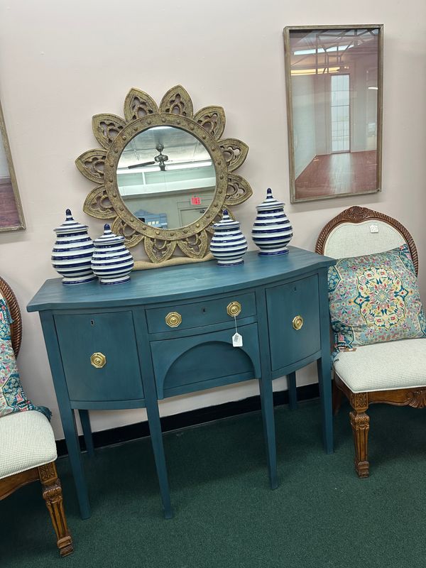 Server with Aubusson Blue with Glass Lacquer