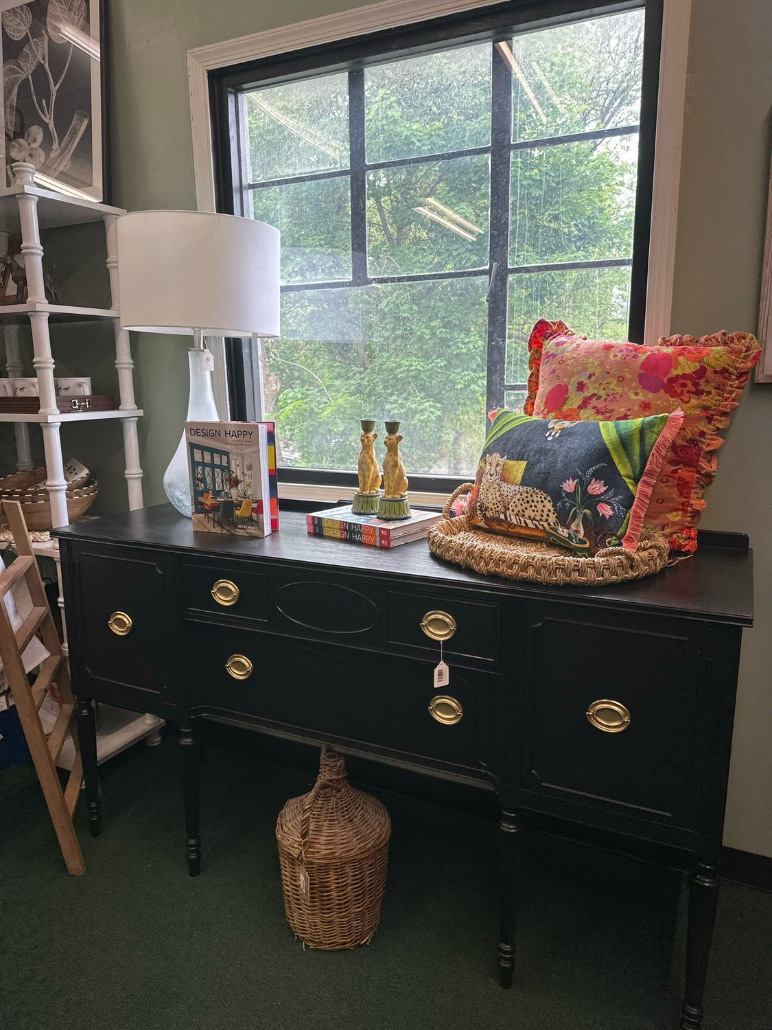 Athenia Black gloss server