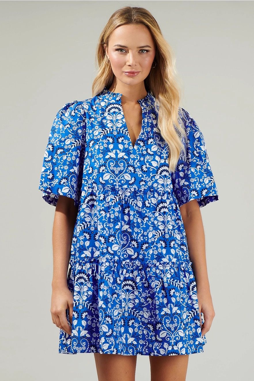 Lulu Floral Tomales Split Neck Shift Dress