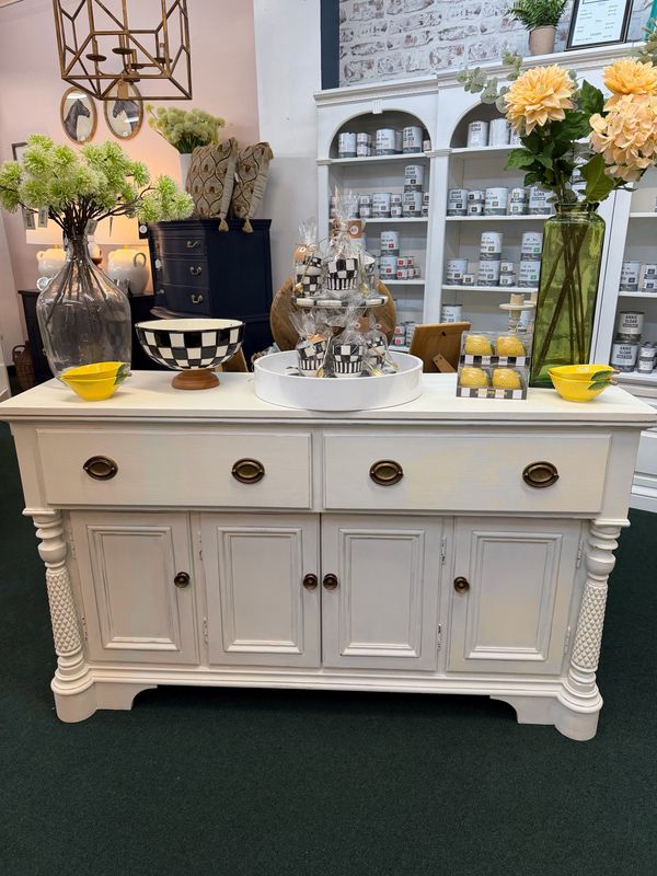 ASCP Old White Console