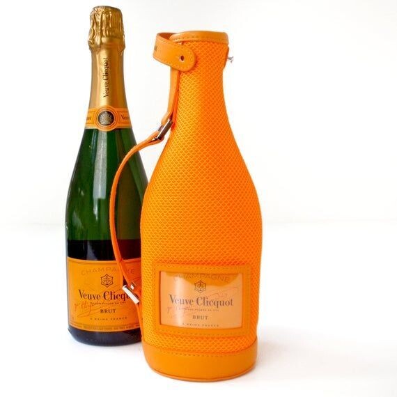 VEUVE CLICQUOT CHAMPAGNE W/ICE JACKET 750ML