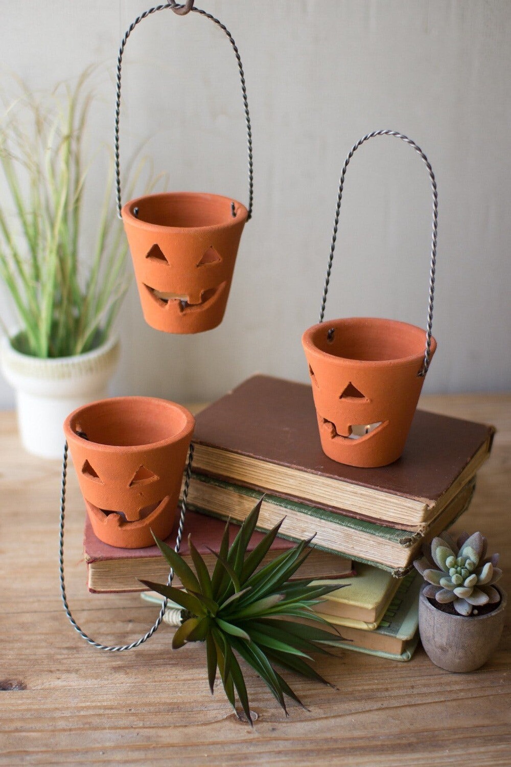 Clay Jack-O-Lanterns w/ Wire Handles