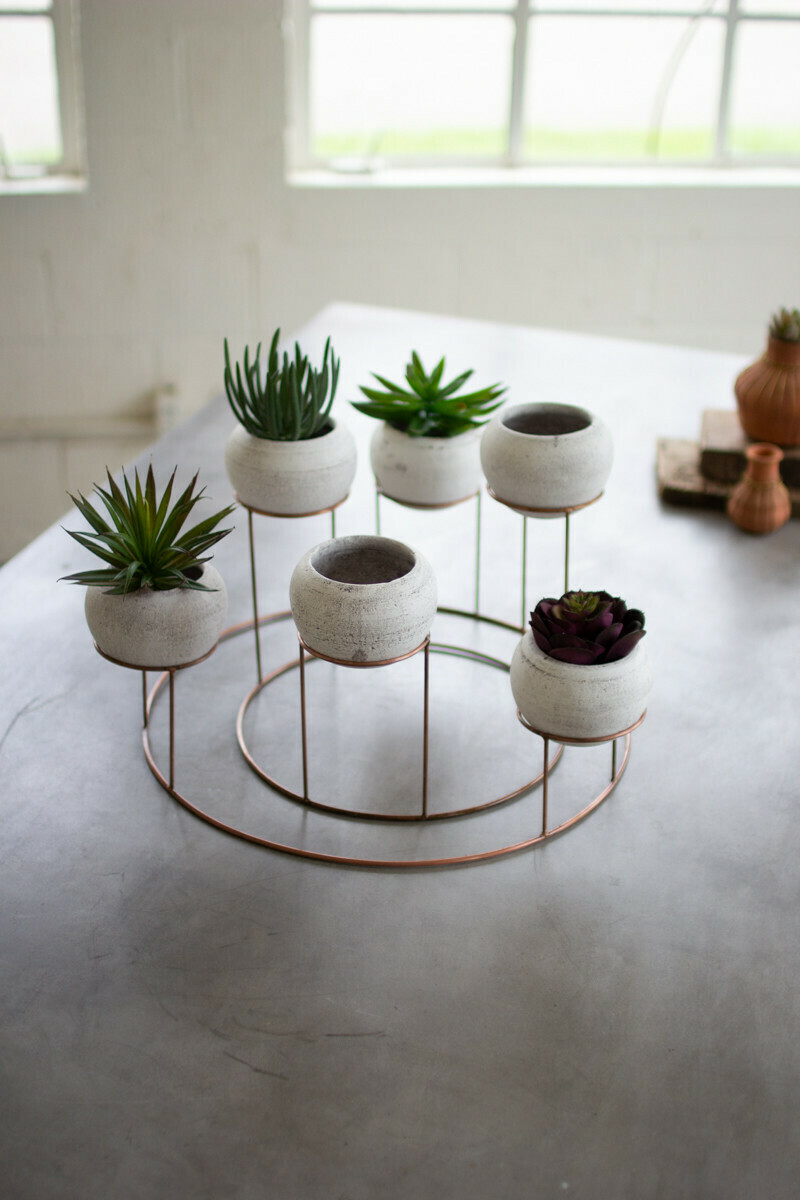 S/6 White Clay Planters w/2 Piece Copper Finish Base