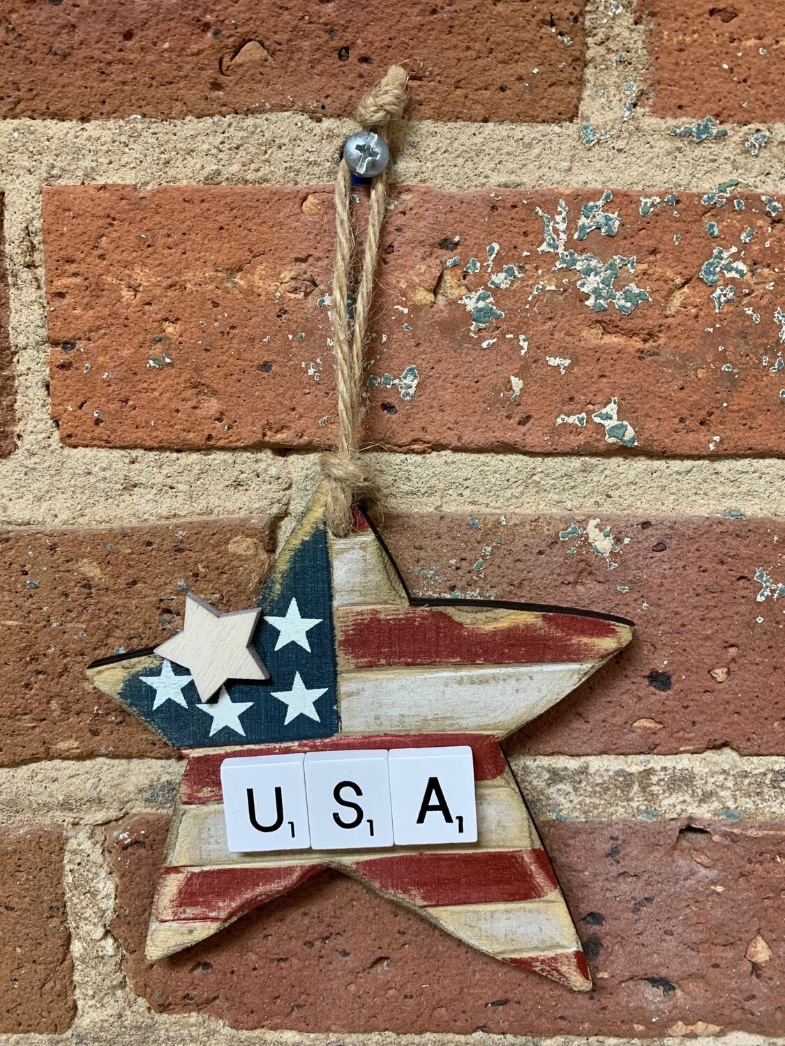 White USA Star Small Patriotic Scrabble Plaque 4.75&quot;L x 3.5&quot;H