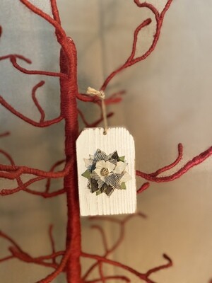 Black &amp; White Flower Sm. Scrabble Tag Ornament 2.5&quot;L x 4&quot;H
