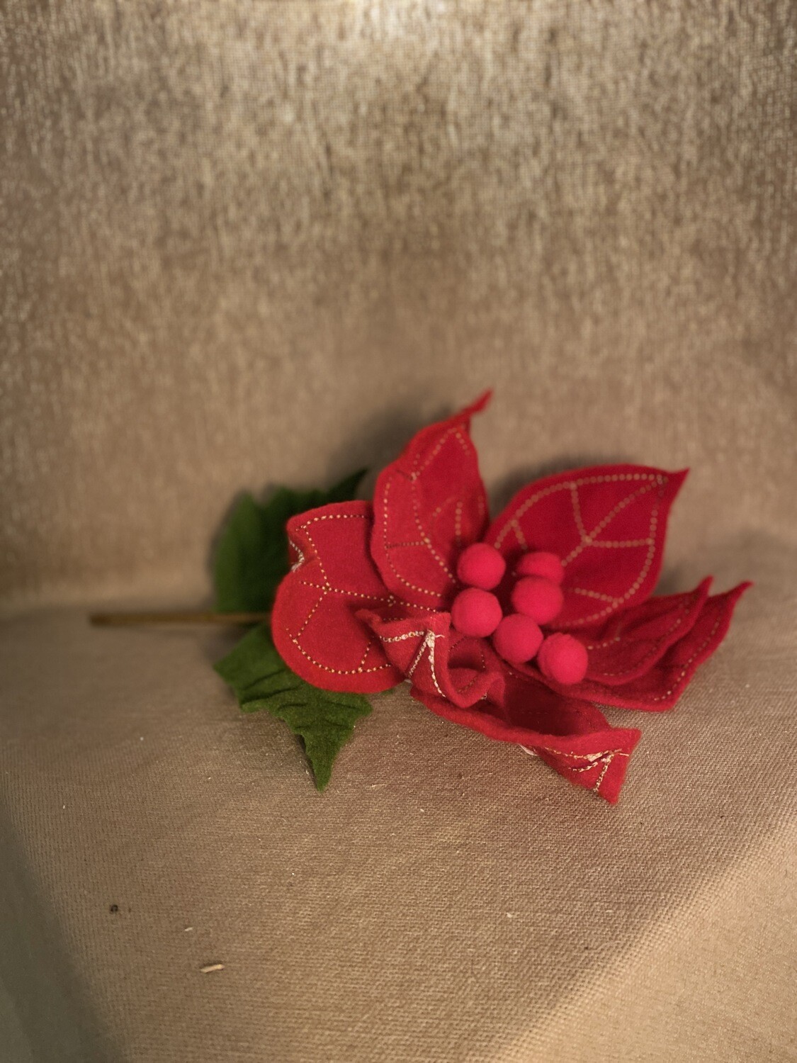 Felt Holiday Poinsettia