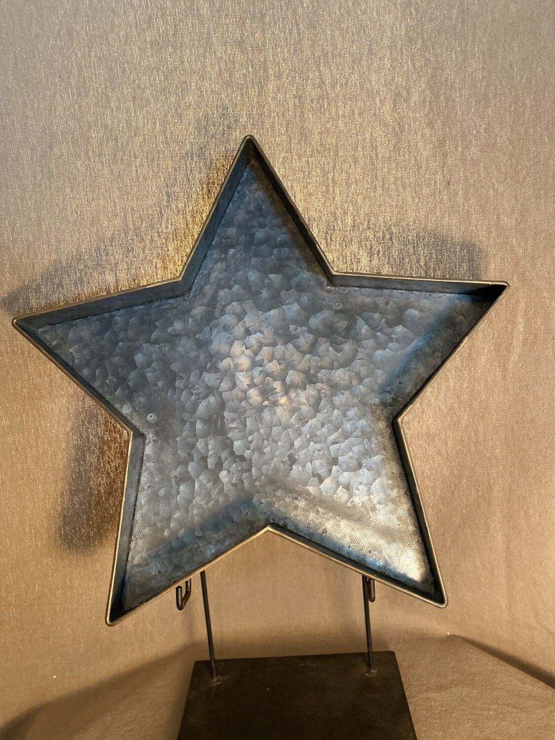 Lg Zinc Star Tray Lg Zinc Star Tray
