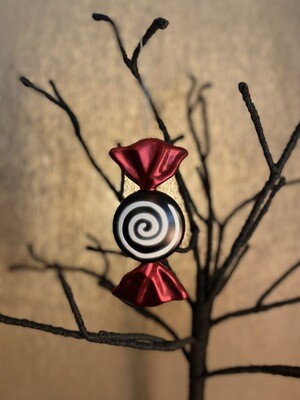 Red/Black Round Halloween Candy