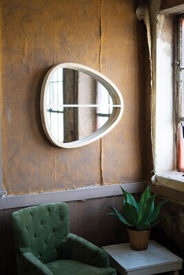 Oval Wooden Wall Mirror w/Shelf