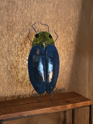 Distressed Painted Metal Beetle - Lg Blue& Green