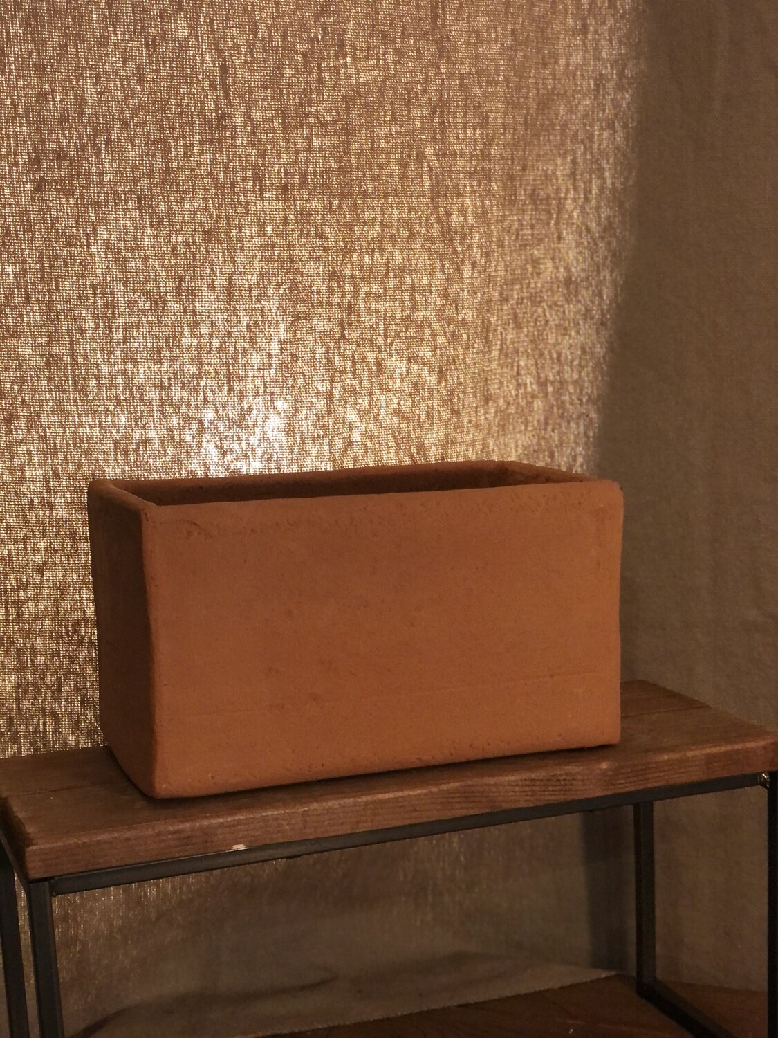 Natural Clay Riser Planter - Lg