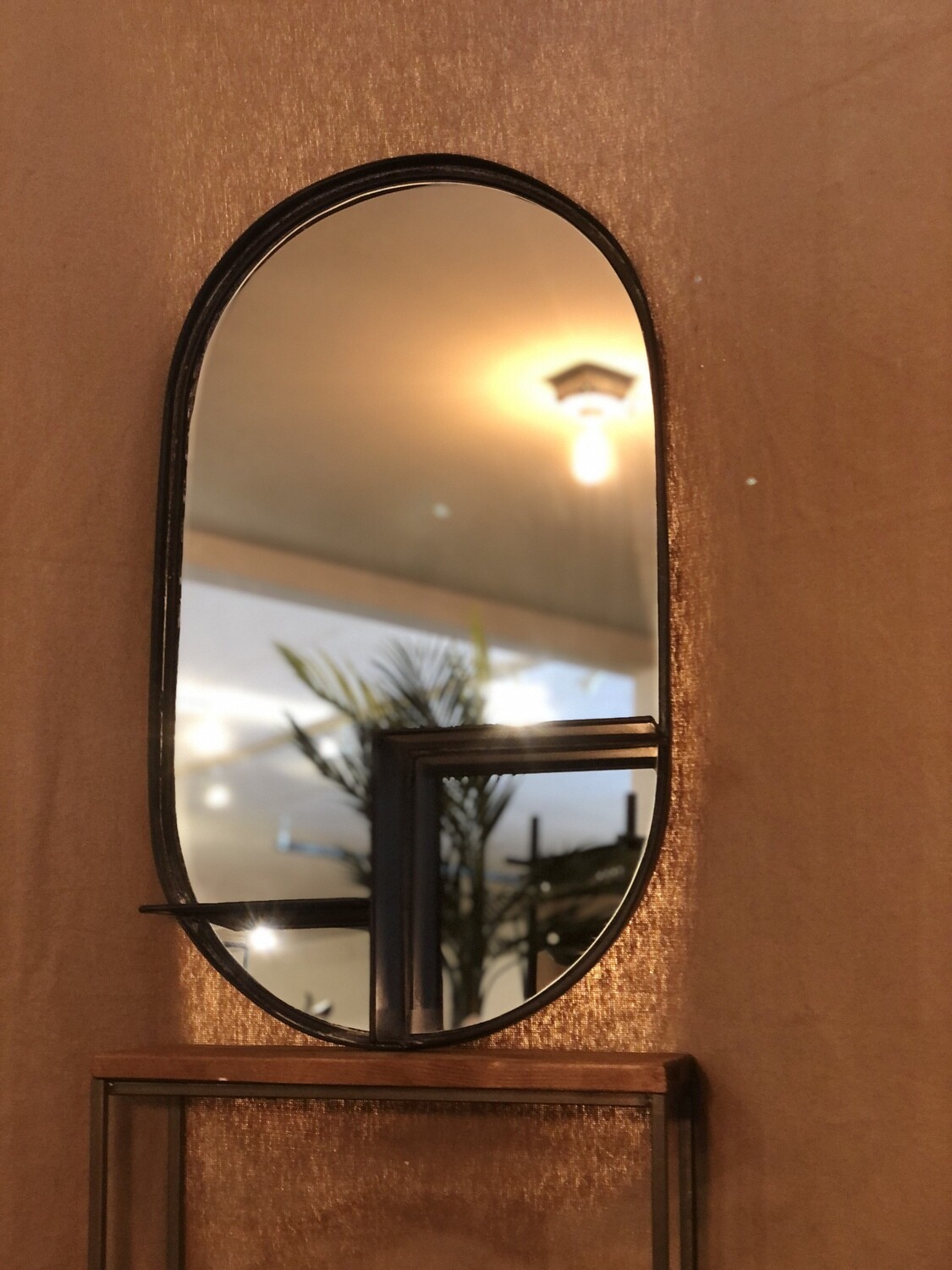 Oval Mirror w/Tiered Shelf