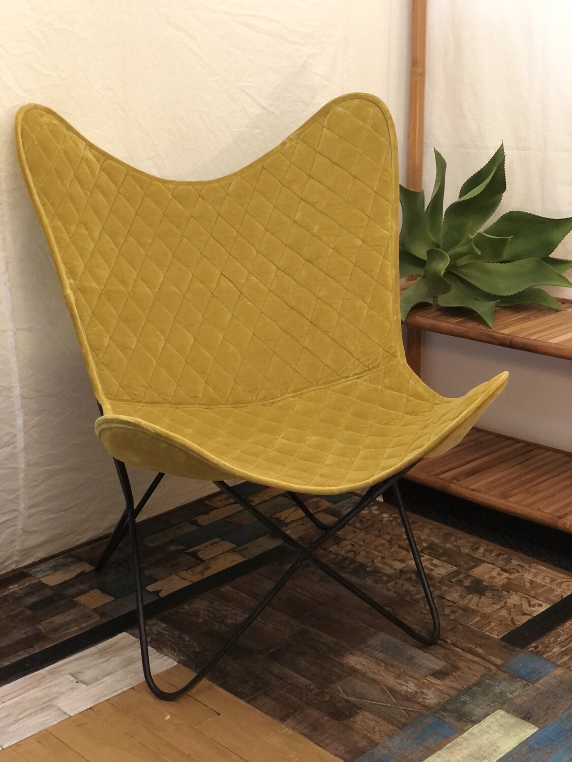 Velvet Butterfly Chair - Honey