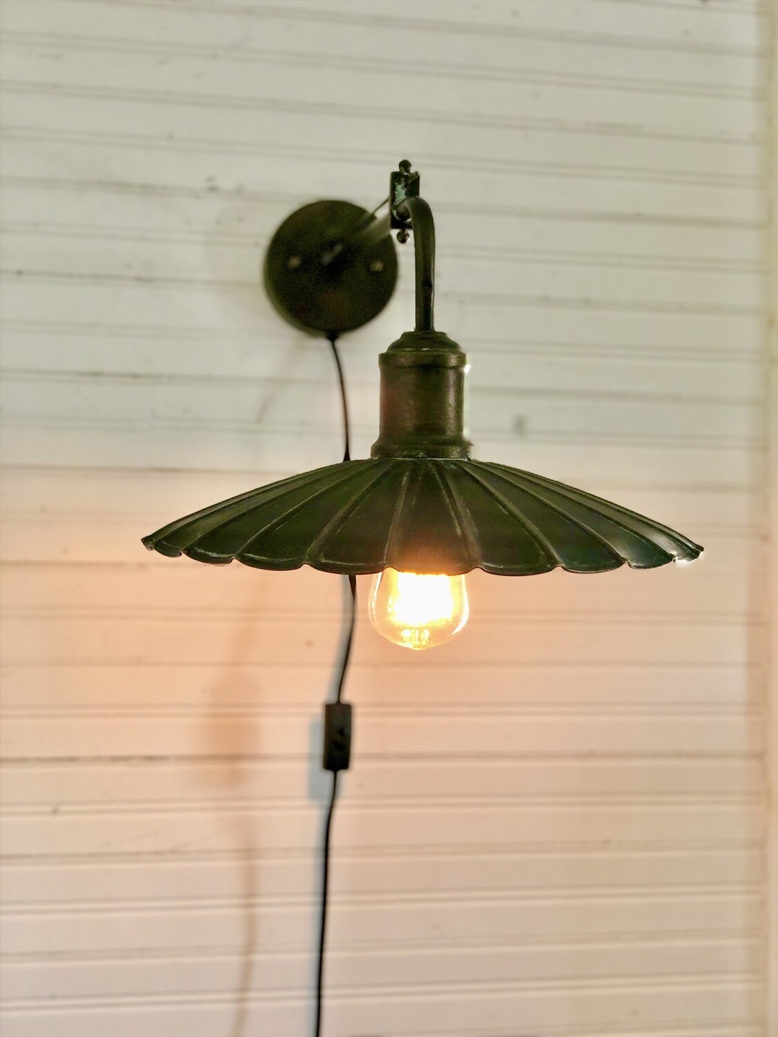 Metal Wall Lamp