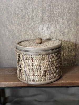 Round Woven Cane Box Round Woven Cane Box