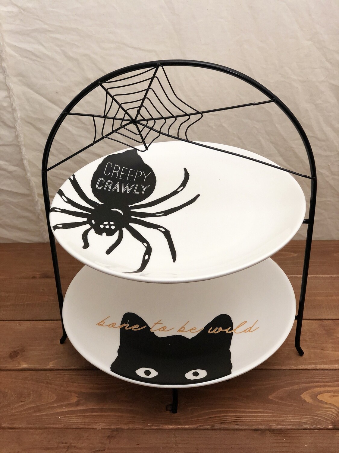 Dol Halloween Plates w/Serving Stand