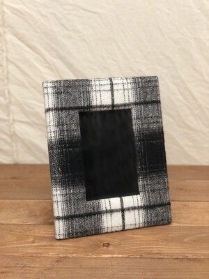 Black &amp; Cream Plaid Fabric Frame - Sm