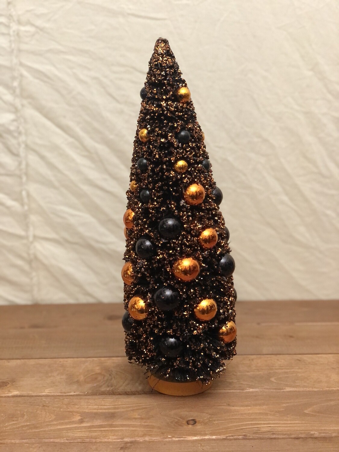 Bottle Brush Tree w/Black &amp; Orange - Lg