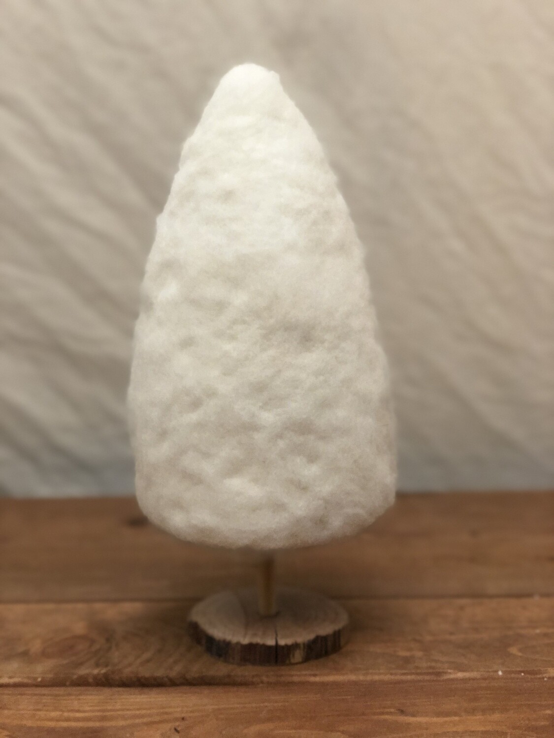 White Wool Tree - Lg White Wool Tree - Lg