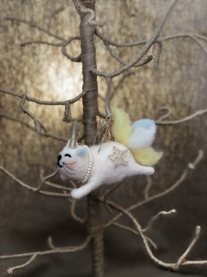 Felt Flying Cat-i-corn w/Pearls Ornament