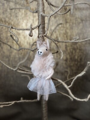 Felt Pink Horse w/Fur Coat Felt Pink Horse w/Fur Coat