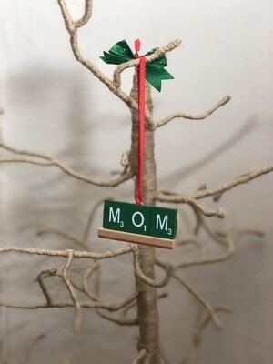 Mom Green Scrabble Ornament w/Bow 2.25"L x 1"H