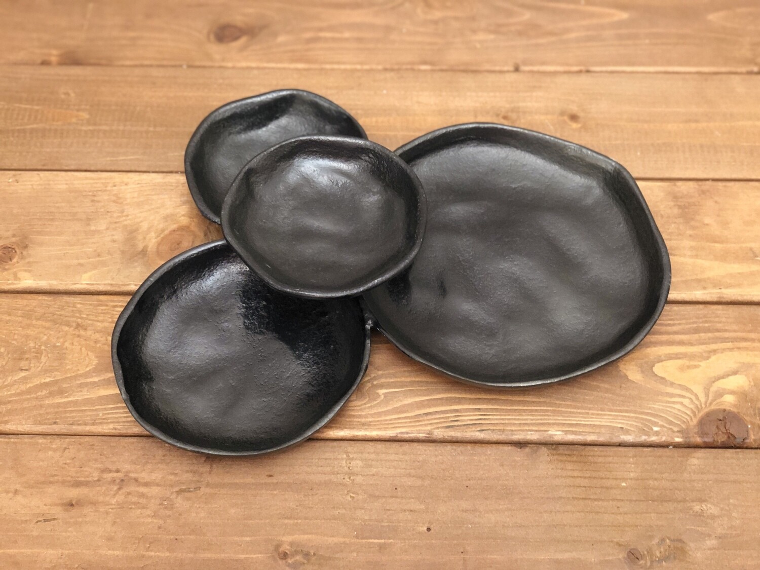 Black Antique 4-Bowl Dish