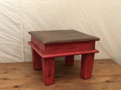 Painted Riser Table - Lg Red