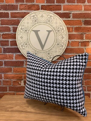 181 Houndstooth 16x20&quot;