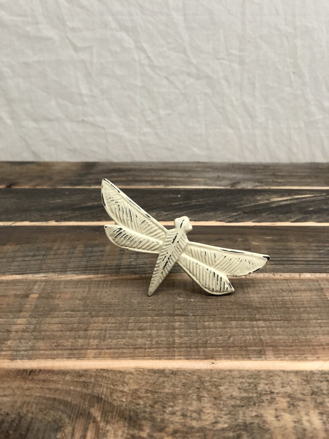 Dragonfly Cabinet Knob - Cream Dragonfly Cabinet Knob - Cream