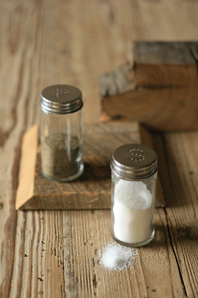 Retro Salt &amp; Pepper Shakers