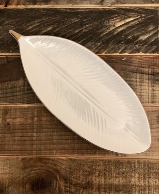 Cream/Gold Ceramic Leaf Trinket Dish Cream/Gold Ceramic Leaf Trinket Dish