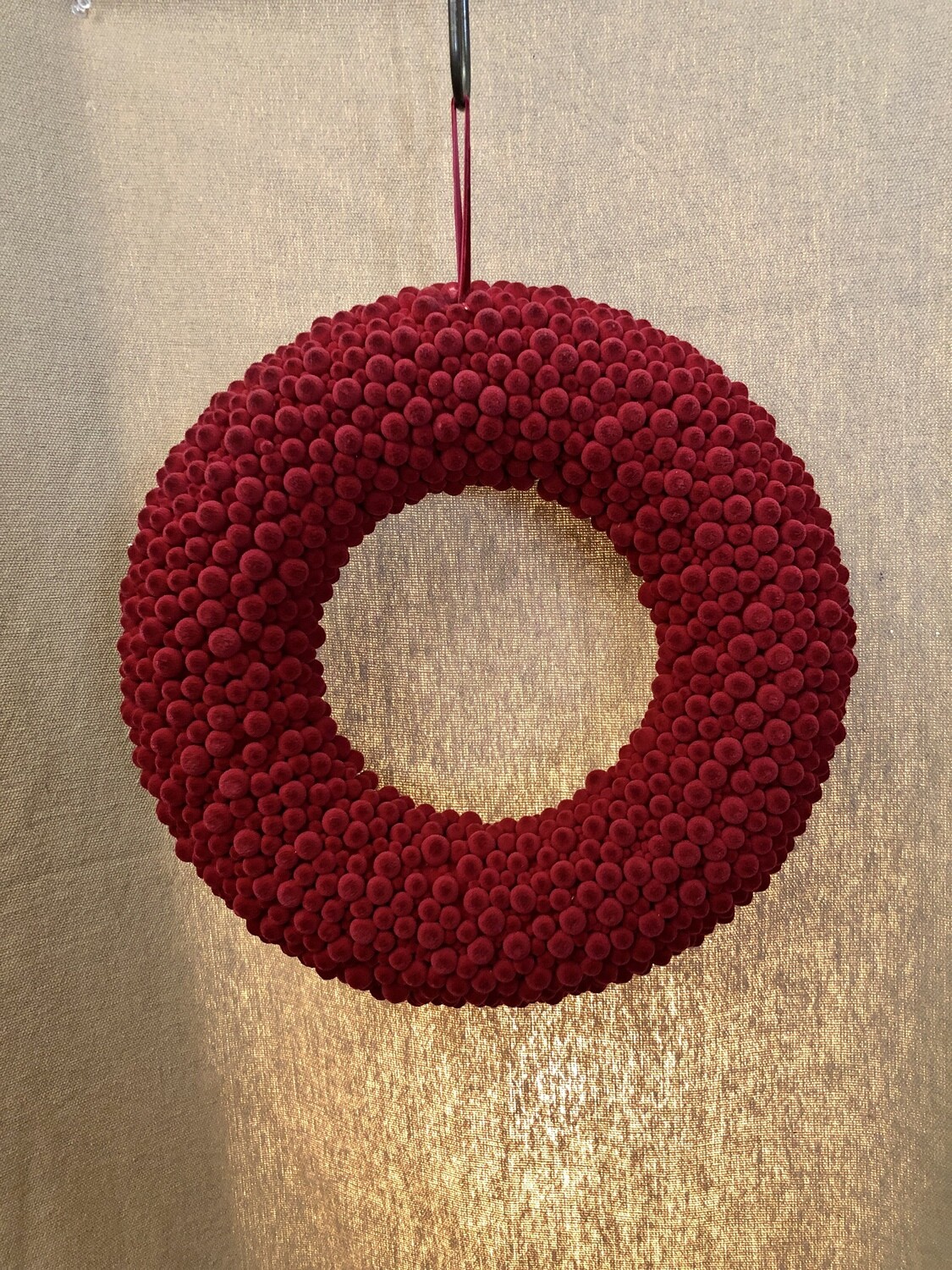 Pompon Wreath 14.5" Burgundy Pompon Wreath 14.5" Burgundy