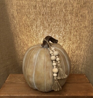 Pumpkin w/Tassel 8.5" Beige Pumpkin w/Tassel 8.5" Beige