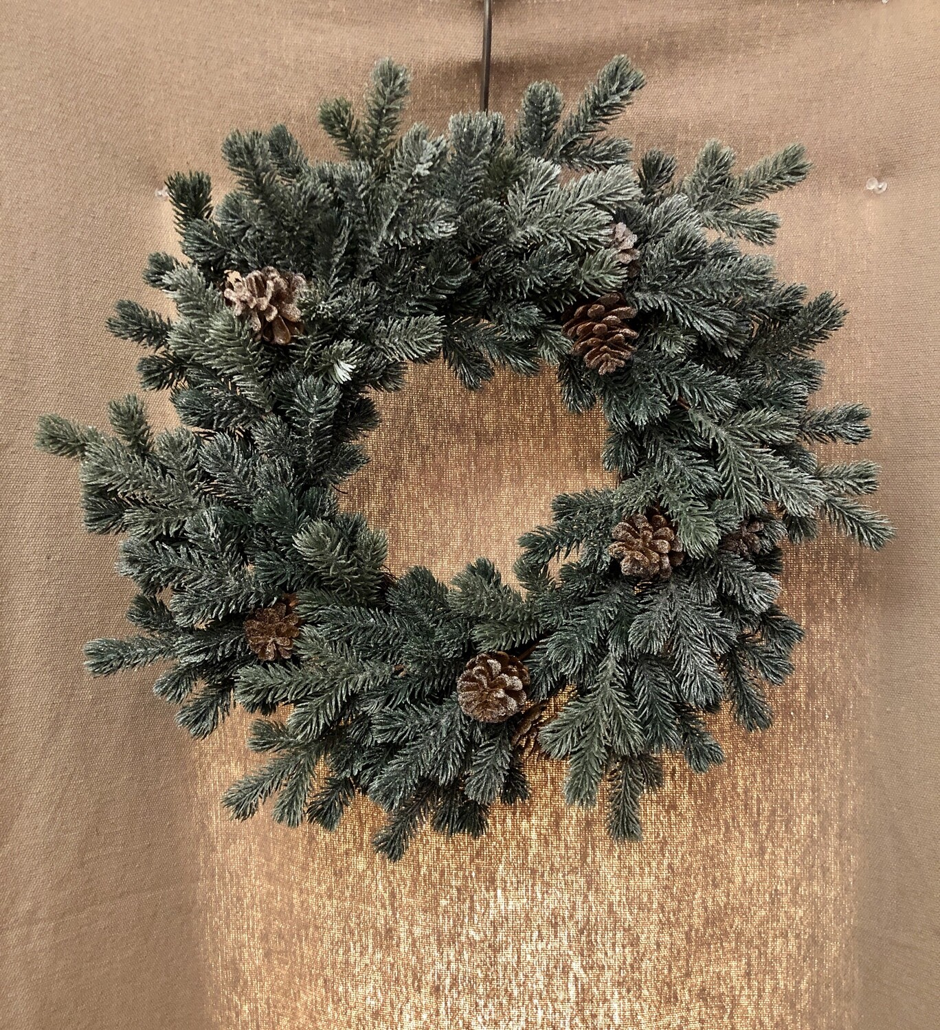 Pinecone Wreath 18&quot;