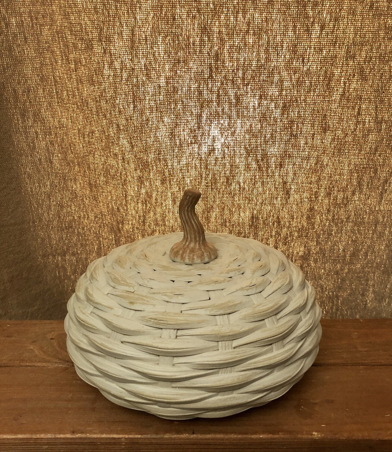 Textured Wide Pumpkin 5.5" Beige Textured Wide Pumpkin 5.5" Beige