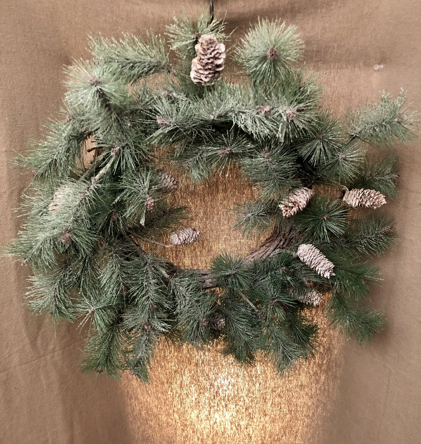 Iced Pinecone Wreath 24" Iced Pinecone Wreath 24"