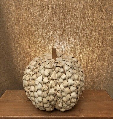 Corn Husk Pumpkin 8.25" Cream Corn Husk Pumpkin 8.25" Cream