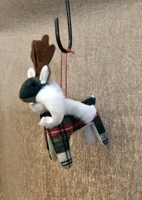 Fabric Deer w/Scarf White Ornament