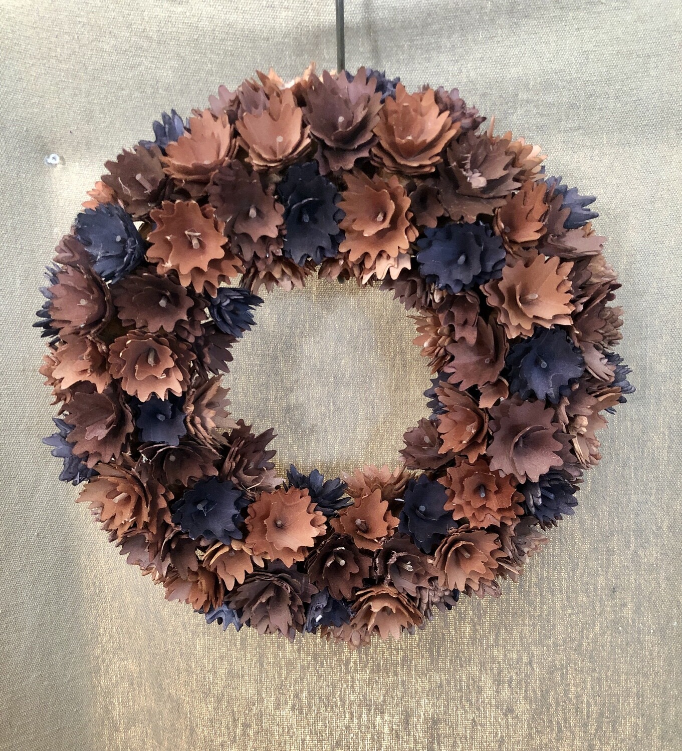 Black & Orange Blossom Wreath Black & Orange Blossom Wreath