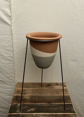 Double-Dipped Clay Pot on Wire Stand - Lg