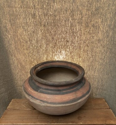 Natural Clay Urn - Lg I